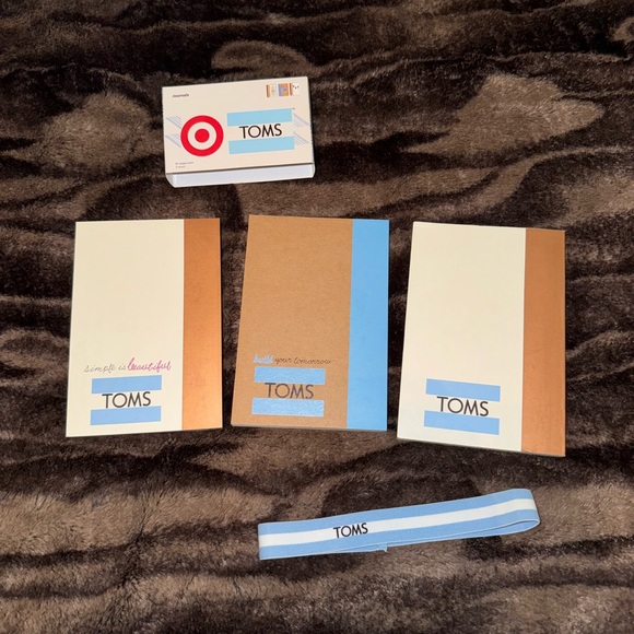 Tom’s Target Exclusive Set of 3 Notebooks - Picture 7 of 7
